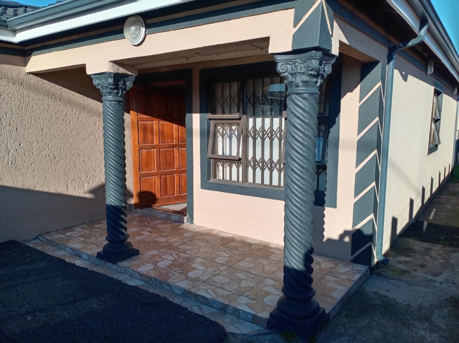 3 Bedroom Property for Sale in Mdantsane Nu 17 Eastern Cape